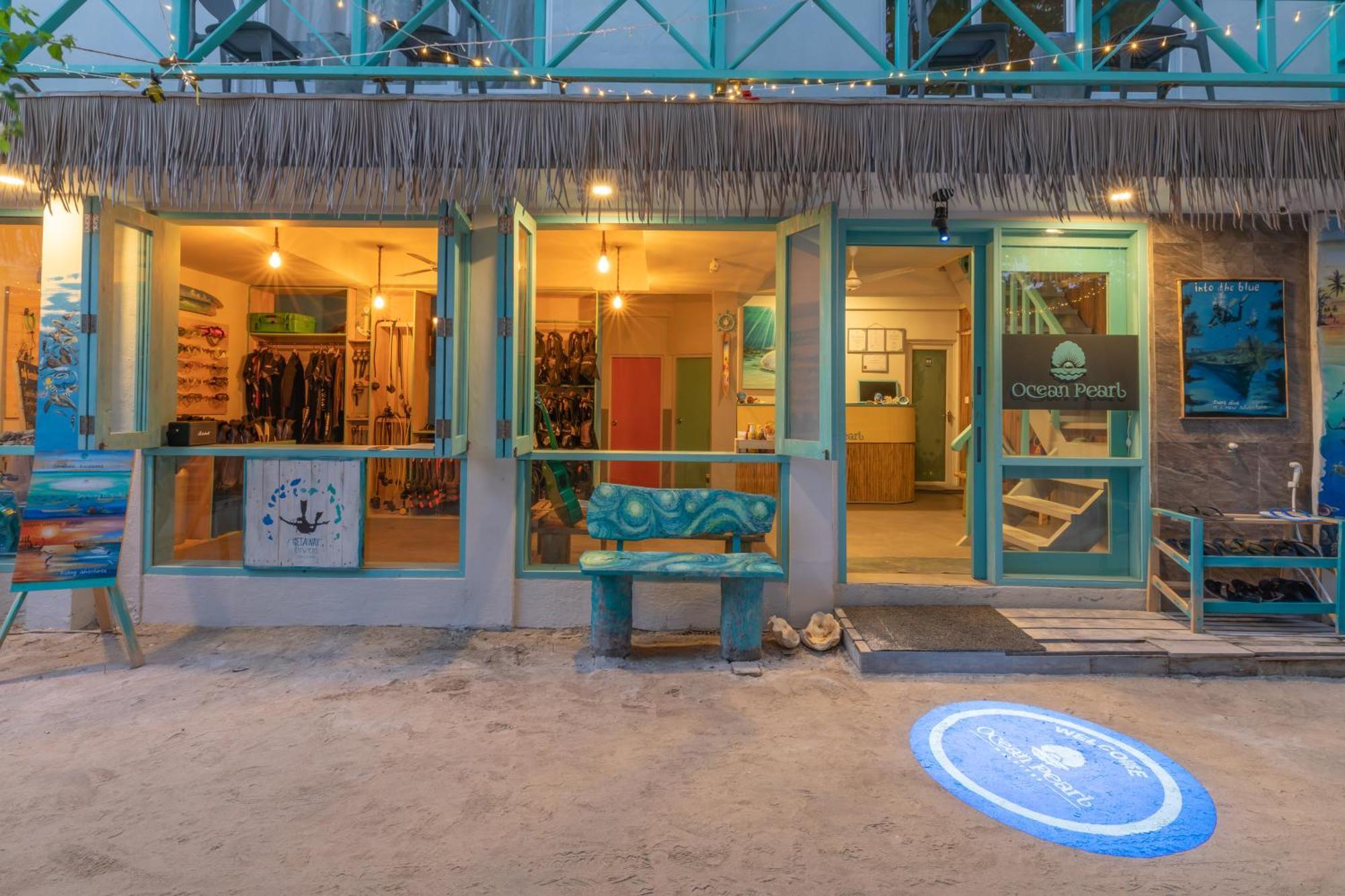 Ocean Pearl Maldives At Gulhi Island Hotel Exterior photo